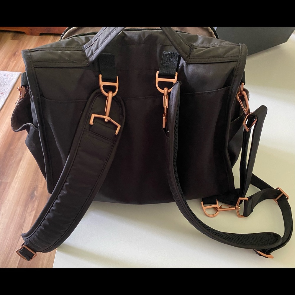 Black Jujube Baby Bag (Backpack + Messenger)